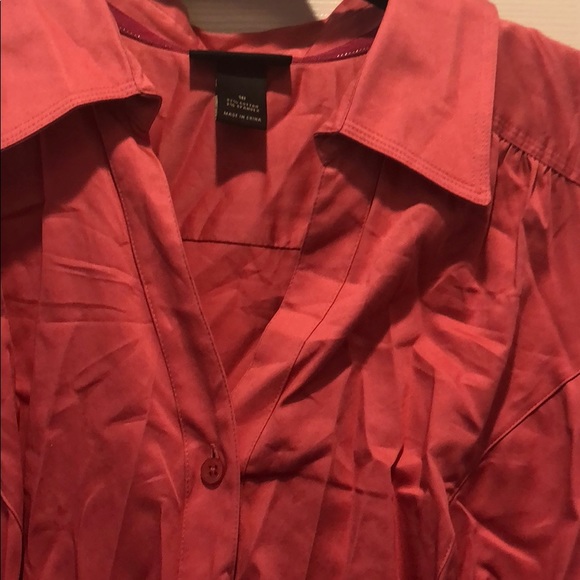 Top - Picture 2 of 3